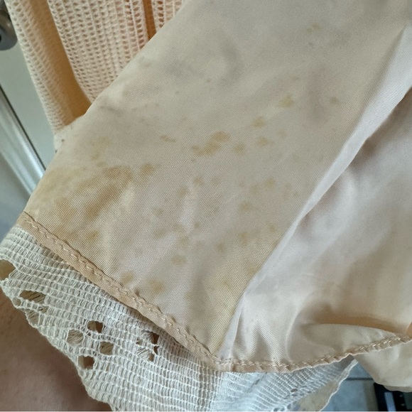 Vintage 1970s Joy Stevens Boho Cream and Maroon Lace Prairie Dress - Picture 9 of 10